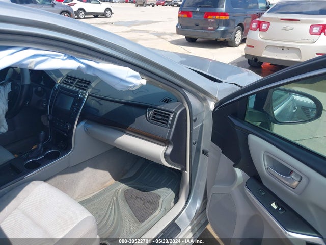 Toyota CAMRY LE 2016 4T4BF1FK0GR573037 Image 5