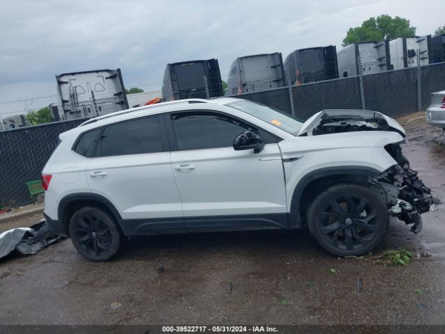 3VVEX7B28PM332141 Volkswagen Taos 1.5t Se