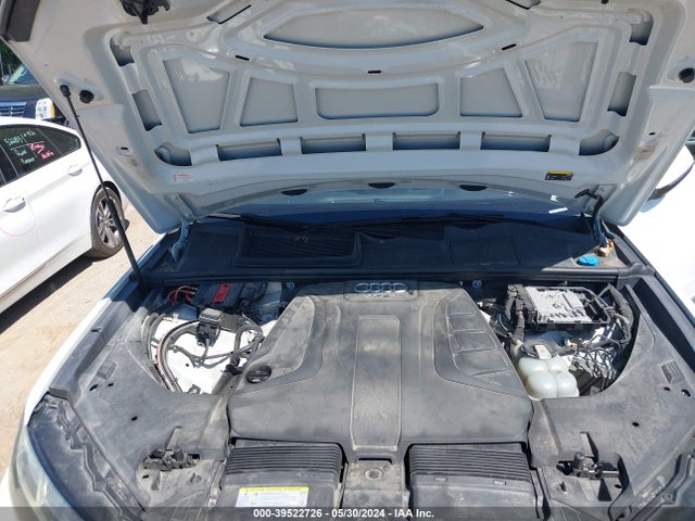 WA1LHAF72HD042667 Audi Q7 2.0t Premium