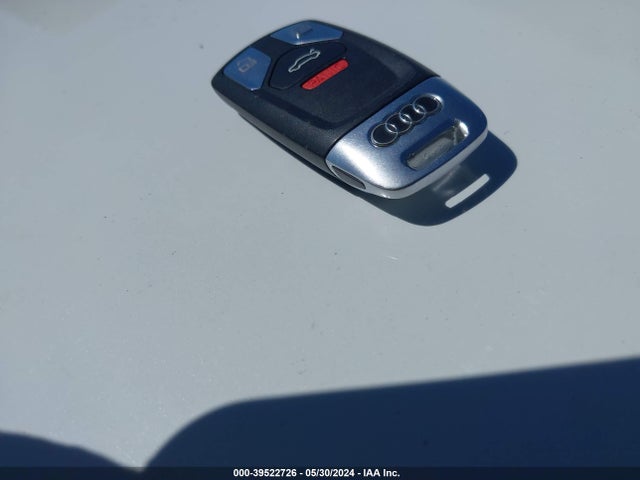 WA1LHAF72HD042667 Audi Q7 2.0t Premium
