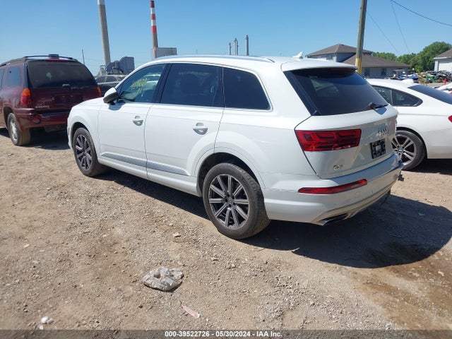WA1LHAF72HD042667 Audi Q7 2.0t Premium