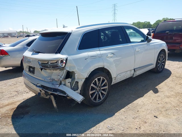 WA1LHAF72HD042667 Audi Q7 2.0t Premium