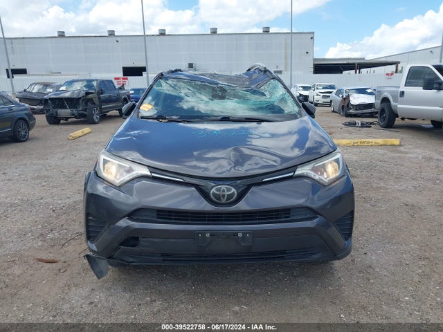 Toyota RAV4 LE 2018 JTMZFREV0JJ153794 Image 12
