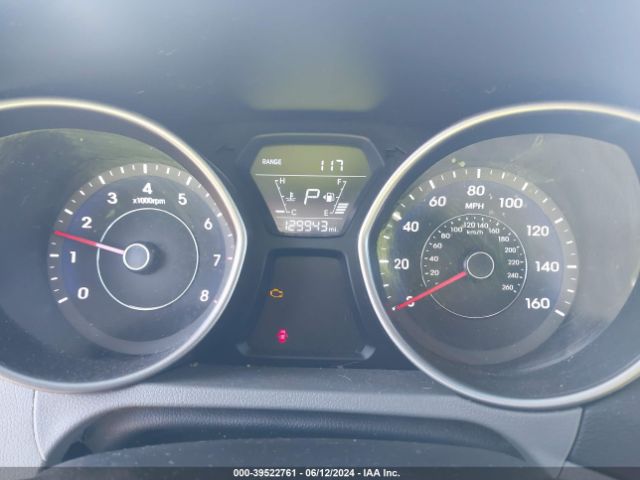 5NPDH4AE9FH574104 Hyundai ELANTRA SE