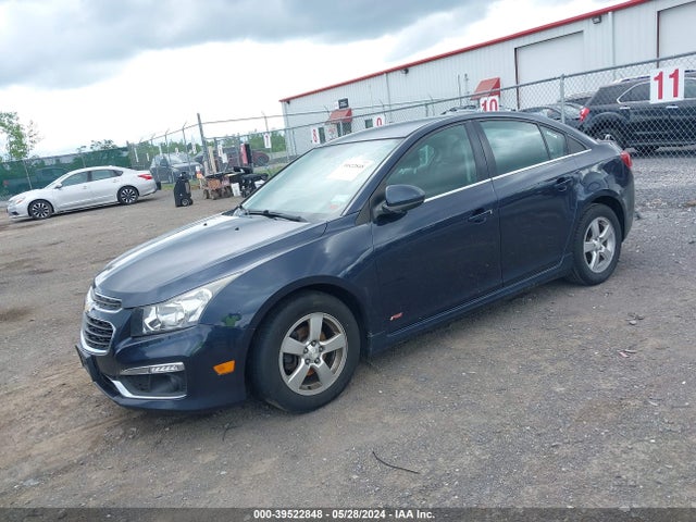 Chevrolet Cruze 1lt Auto 2015 1G1PC5SB7F7170821 Image 2
