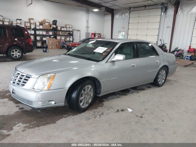 2009 Cadillac Dts 1sd მანქანა იყიდება აუქციონზე, vin: 1G6KD57YX9U105501, აუქციონის ნომერი: 39522851
