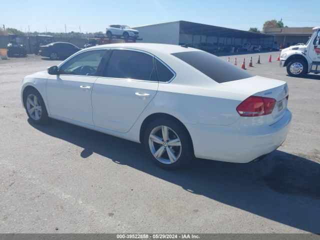1VWAT7A39FC075538 Volkswagen Passat 1.8t Limited Edition