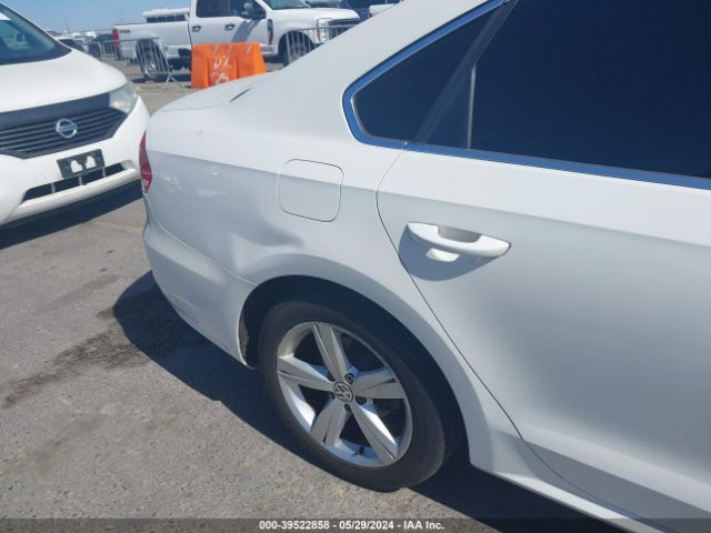 1VWAT7A39FC075538 Volkswagen Passat 1.8t Limited Edition