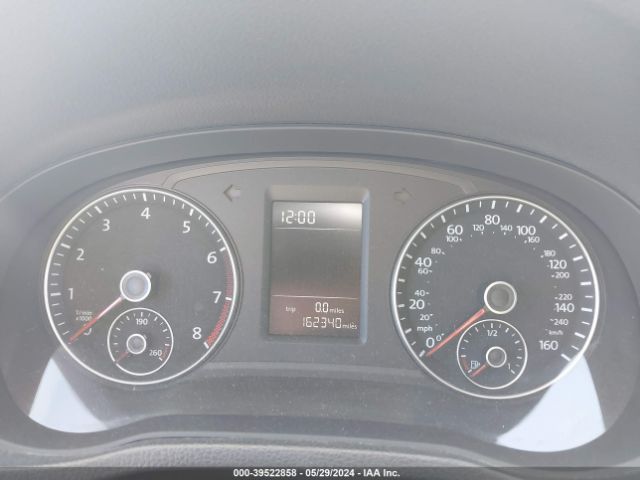 1VWAT7A39FC075538 Volkswagen Passat 1.8t Limited Edition