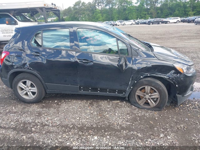 Chevrolet TRAX LS 2019 3GNCJKSB0KL326897 Image 13
