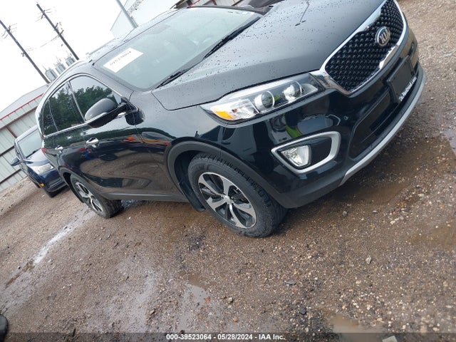 2017 5XYPH4A58HG234692 main image