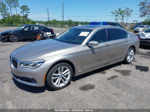 WBA7F0C59HGM21090 BMW 750i
