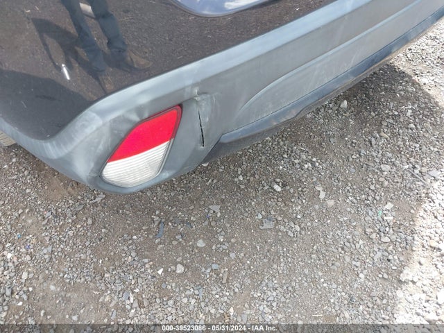 Mitsubishi Outlander Le 2018 JA4AZ3A35JZ031787 Image 18