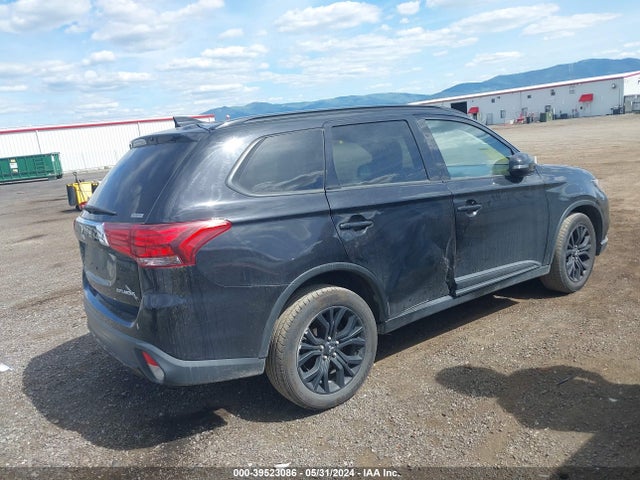 Mitsubishi Outlander Le 2018 JA4AZ3A35JZ031787 Image 4