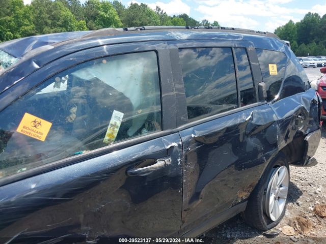 1C4NJCBA9GD553758 Jeep Compass Sport