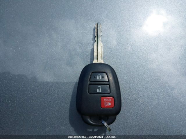 5TDBZRFH6KS954722 Toyota Highlander Le