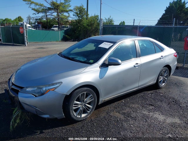Toyota CAMRY SE 2017 4T1BF1FK5HU303250 Image 2