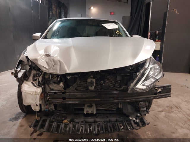 Продаж на аукціоні авто 2018 Nissan Sentra Sv, vin: 3N1AB7AP8JY225991, номер лоту: 39523210
