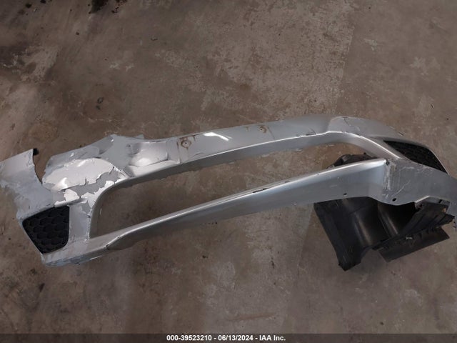 Продаж на аукціоні авто 2018 Nissan Sentra Sv, vin: 3N1AB7AP8JY225991, номер лоту: 39523210