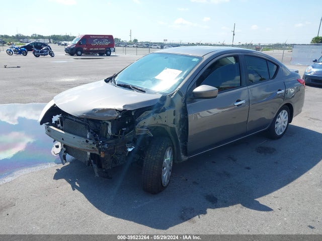 Nissan Versa 1.6 Sv 2015 3N1CN7AP9FL952111 Image 2