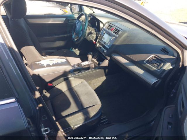 4S3BNAA67F3021681 Subaru Legacy 2.5i