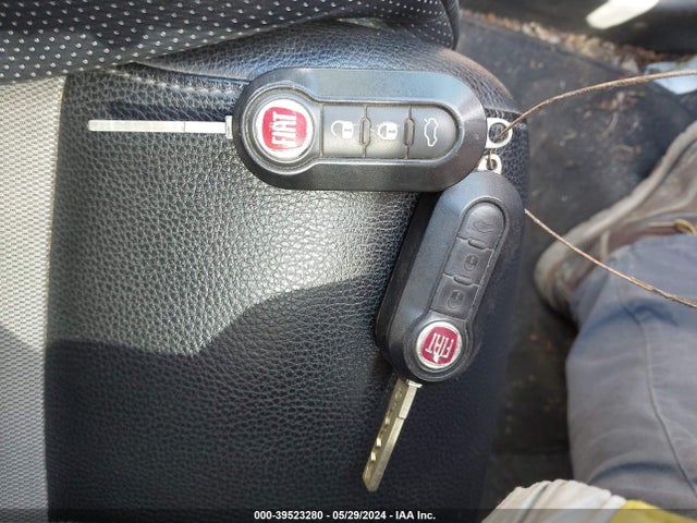 2012 FIAT 500 3C3CFFBR4CT102407 Photo 10