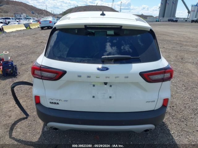 1FMCU9GN2PUA37847 Ford Escape Active
