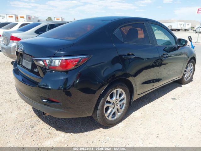 3MYDLBZV1GY126159 Scion IA