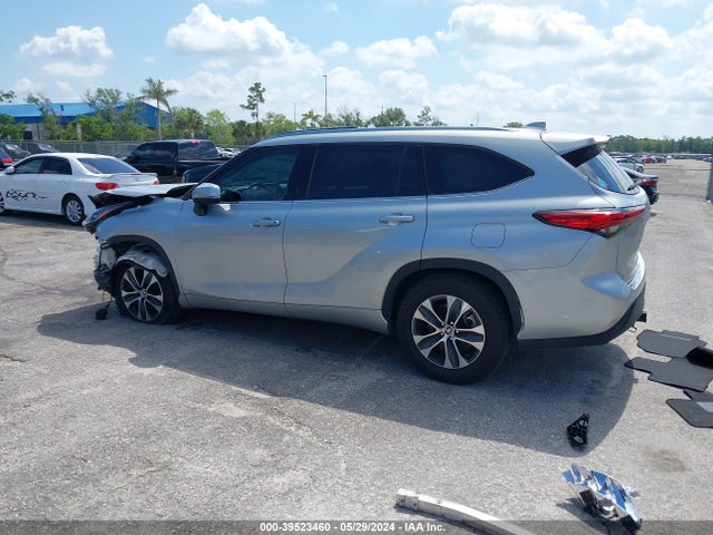 Toyota Highlander Xle 2020 5TDGZRAH4LS028916 Image 14