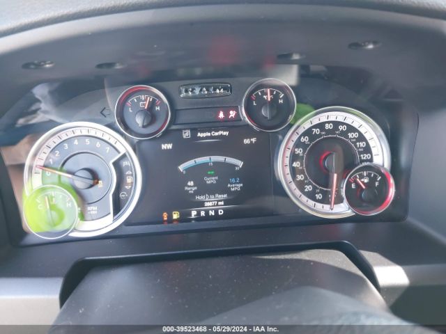 1C6RR7KT0NS146897 RAM 1500 Classic Tradesman