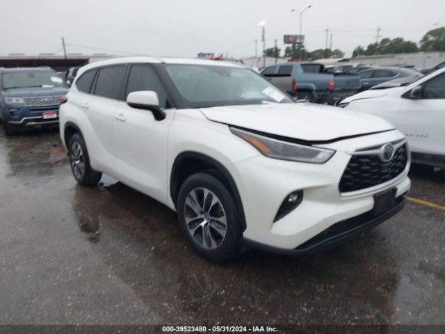 5TDGZRAHXMS040697 Toyota Highlander Xle