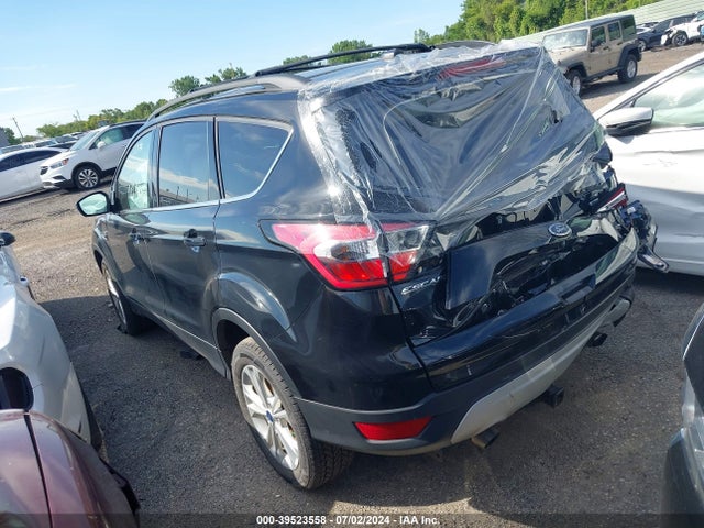 Ford ESCAPE SE 2017 1FMCU0GD5HUC76913 Image 3
