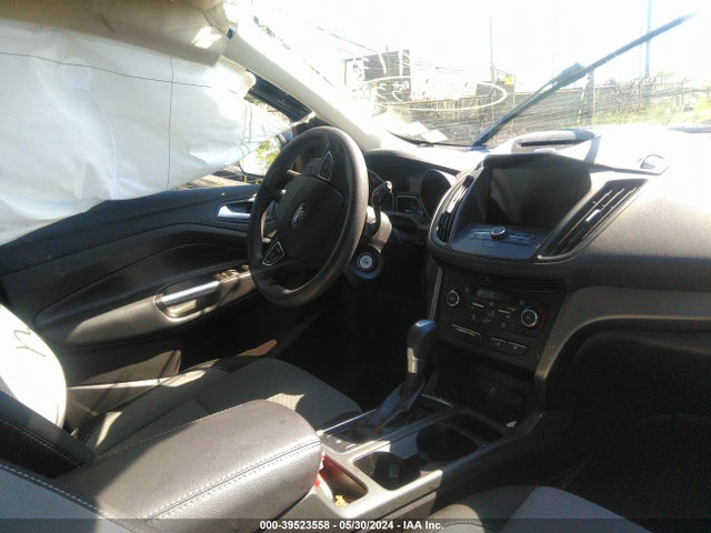 Ford ESCAPE SE 2017 1FMCU0GD5HUC76913 Image 5