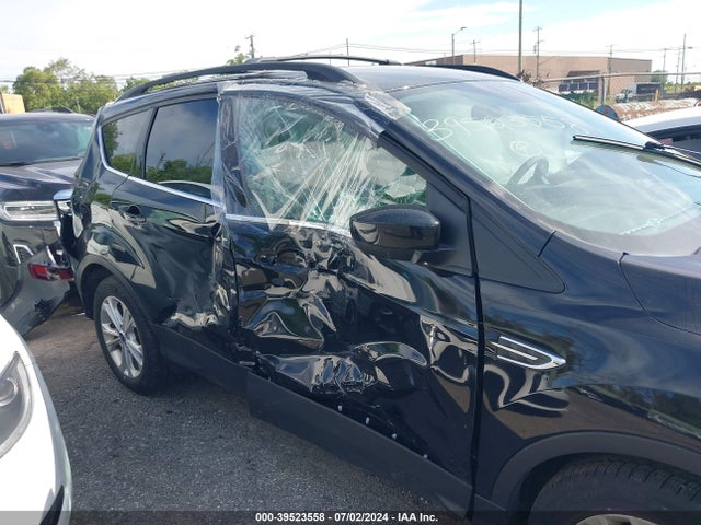 Ford ESCAPE SE 2017 1FMCU0GD5HUC76913 Image 6
