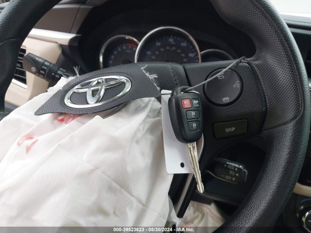 Toyota Corolla Le Plus 2014 5YFBURHE9EP101701 Image 11