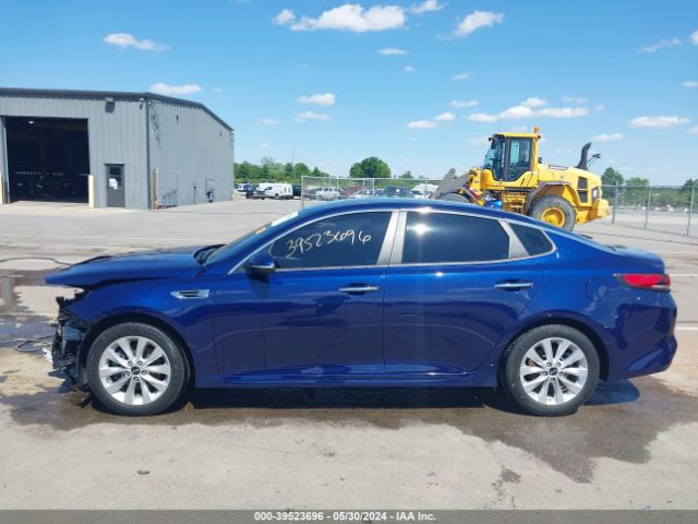 5XXGT4L30JG257727 KIA Optima Lx