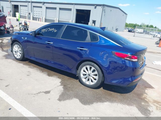 5XXGT4L30JG257727 KIA Optima Lx