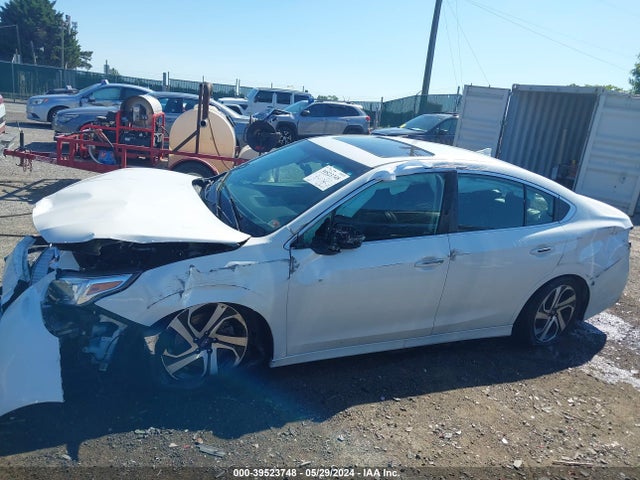 Subaru Legacy Limited 2021 4S3BWAN68M3004862 Image 14
