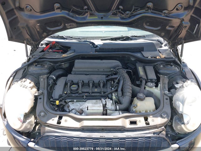 2008 MINI COOPER S WMWMF73528TV39422 Photo 9