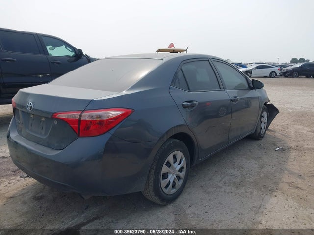Toyota COROLLA L 2018 5YFBURHE1JP832083 Image 4