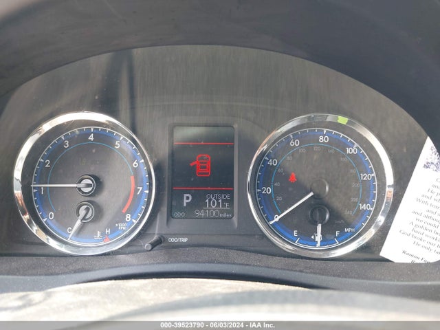 Toyota COROLLA L 2018 5YFBURHE1JP832083 Image 7