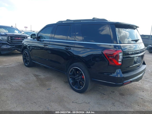 Ford Expedition Limited 2023 1FMJU2AG9PEA13905 Image 3