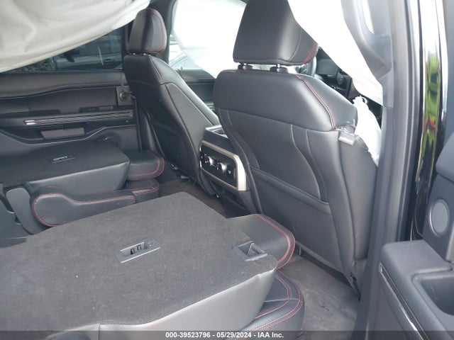 Ford Expedition Limited 2023 1FMJU2AG9PEA13905 Image 8