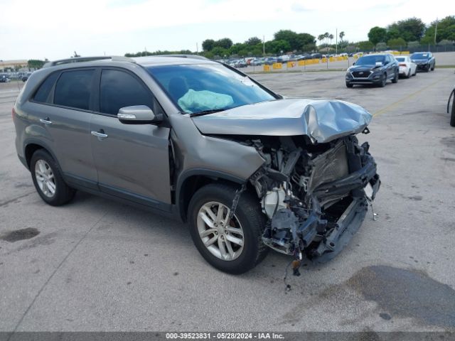 2015 Kia Sorento Lx მანქანა იყიდება აუქციონზე, vin: 5XYKT4A68FG608944, აუქციონის ნომერი: 39523831