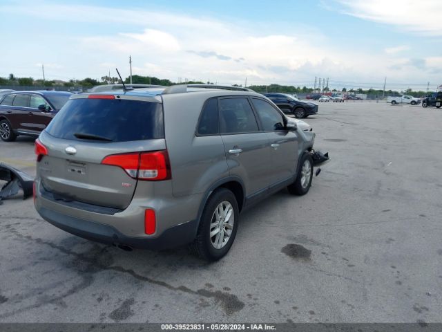 5XYKT4A68FG608944 KIA SORENTO LX