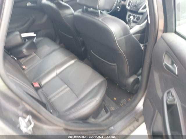 Ford FOCUS SE 2014 1FADP3F24EL303513 Image 8