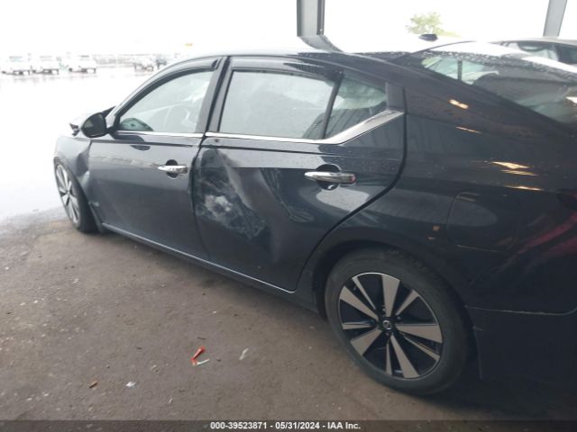 1N4BL4DWXMN409790 Nissan Altima Sv Intelligent Awd