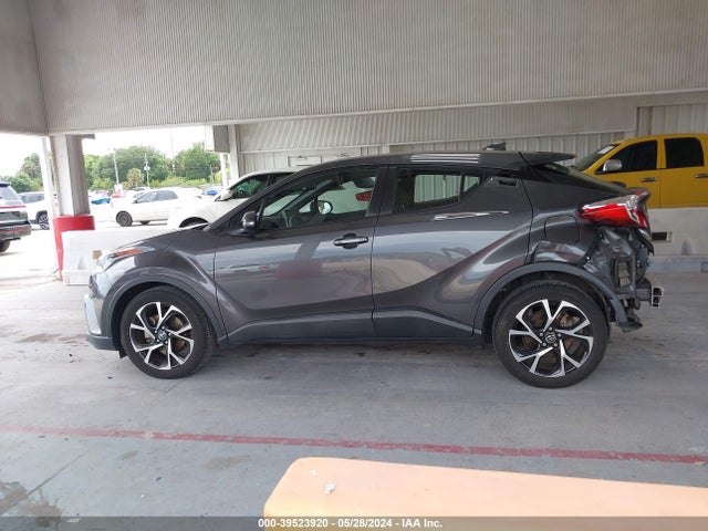 Toyota C-HR XLE 2019 NMTKHMBX4KR085880 Image 14