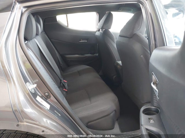 Toyota C-HR XLE 2019 NMTKHMBX4KR085880 Image 8