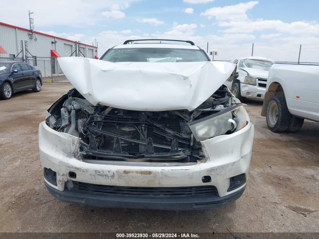 Toyota Highlander Le 2016 5TDZARFH7GS021215 Image 11